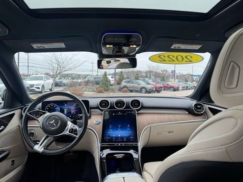 Used 2022 Mercedes-Benz C 300 4MATIC Sedan image 42