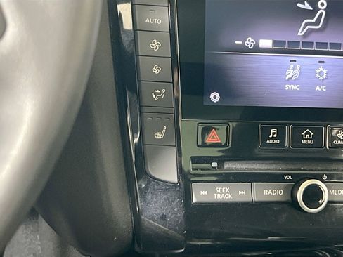 Used 2020 INFINITI QX50 Luxe w/ Navigation Package image 20