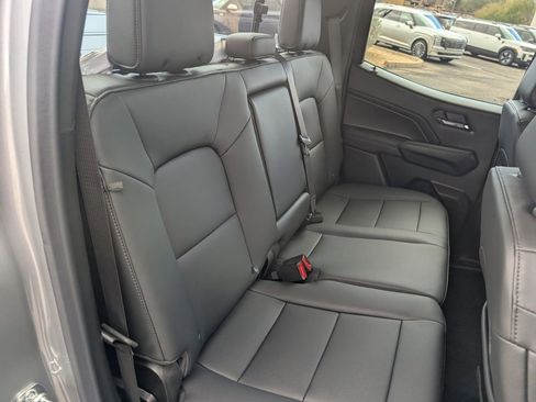 Used 2026 Chevrolet Colorado LT w/ LT Convenience Package image 14