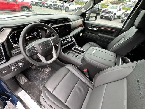 New 2026 GMC Sierra 2500 Denali w/ Denali Reserve Package AWD/4WD image 19