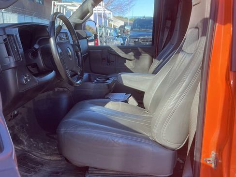 Used 2020 Chevrolet Express 2500 w/ Driver Convenience Package image 9