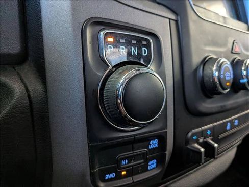 Used 2016 RAM 1500 Express AWD/4WD image 9