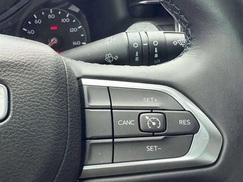 Used 2022 Jeep Compass Latitude w/ Convenience Group AWD/4WD image 23