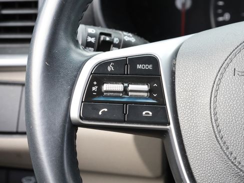 Used 2020 Kia Sorento EX image 18