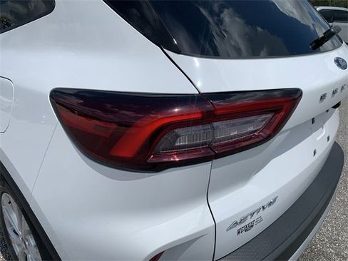 New 2025 Ford Escape Active image 10