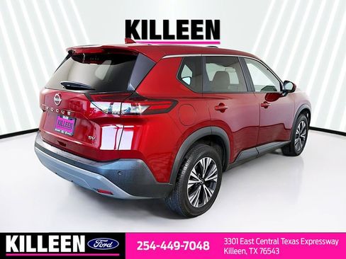 Used 2023 Nissan Rogue SV FWD image 8