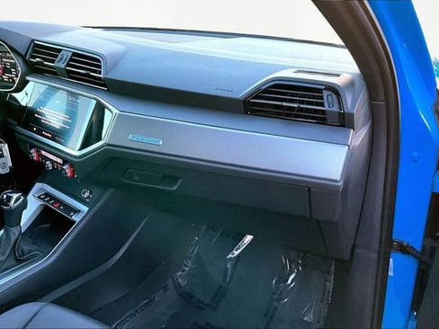 Used 2022 Audi Q3 2.0T Premium Plus image 18