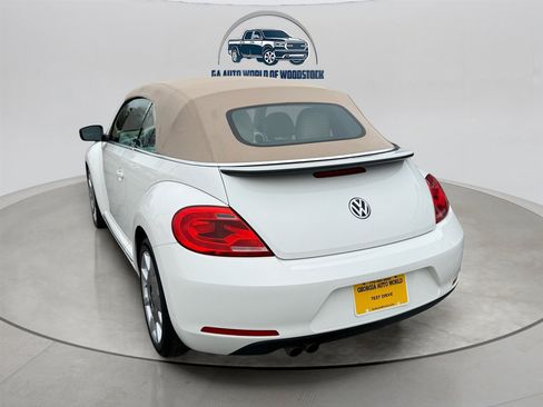 Used 2013 Volkswagen Beetle 2.5 image 12