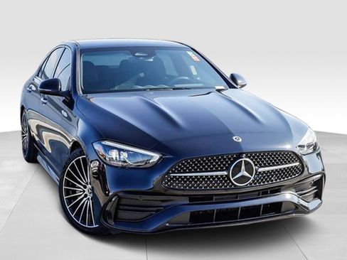Used 2022 Mercedes-Benz C 300 Sedan image 2