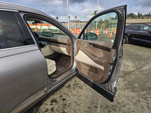 Used 2023 Genesis GV80 3.5T Advanced + w/ Advanced Package image 28