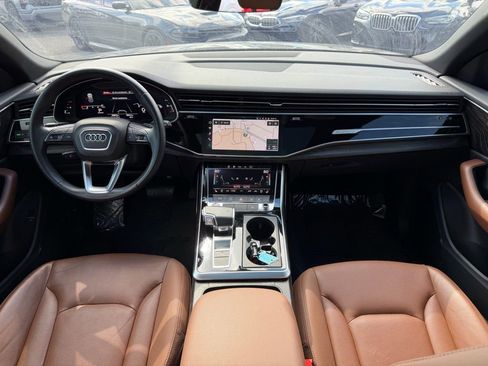 Used 2021 Audi Q8 Premium Plus w/ Premium Plus Package AWD/4WD image 27