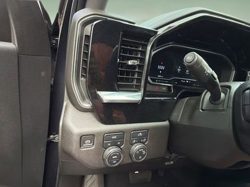 Used 2023 Chevrolet Silverado 1500 LT image 29