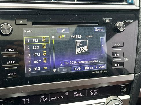 Used 2017 Subaru Outback 2.5i Touring image 18