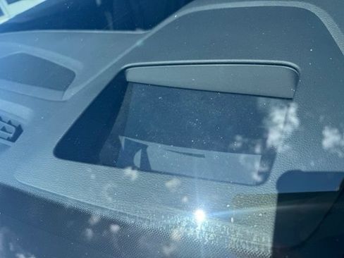 Used 2023 Audi Q8 Prestige AWD/4WD image 16