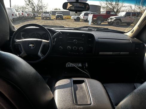 Used 2012 Chevrolet Silverado 2500 LT w/ Convenience Package AWD/4WD image 5