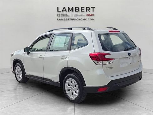 Used 2022 Subaru Forester 4DR CVT image 3