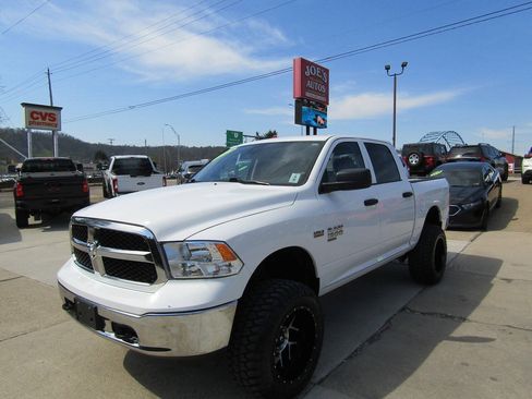 Used 2023 RAM 1500 Classic SLT w/ Protection Group AWD/4WD image 1