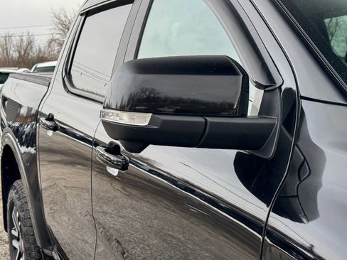 Used 2024 Ford Ranger Lariat w/ FX4 Off-Road Package image 9