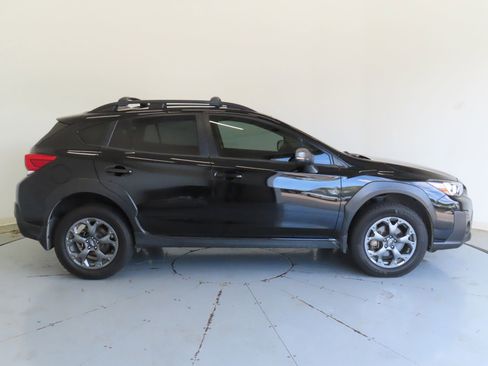 Used 2022 Subaru Crosstrek 2.5i Sport image 2