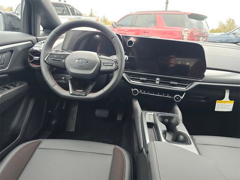 New 2026 Chevrolet Equinox EV RS image 21