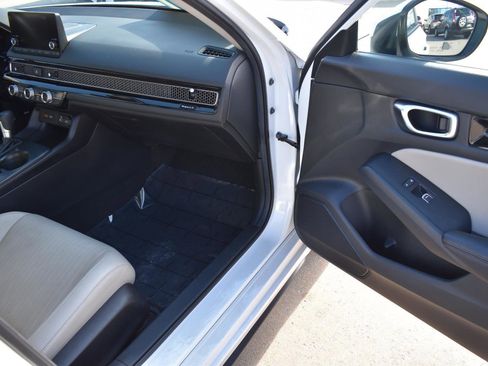 Used 2024 Honda Civic EX-L image 16