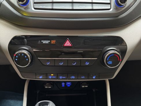 Used 2018 Hyundai Tucson SEL image 15