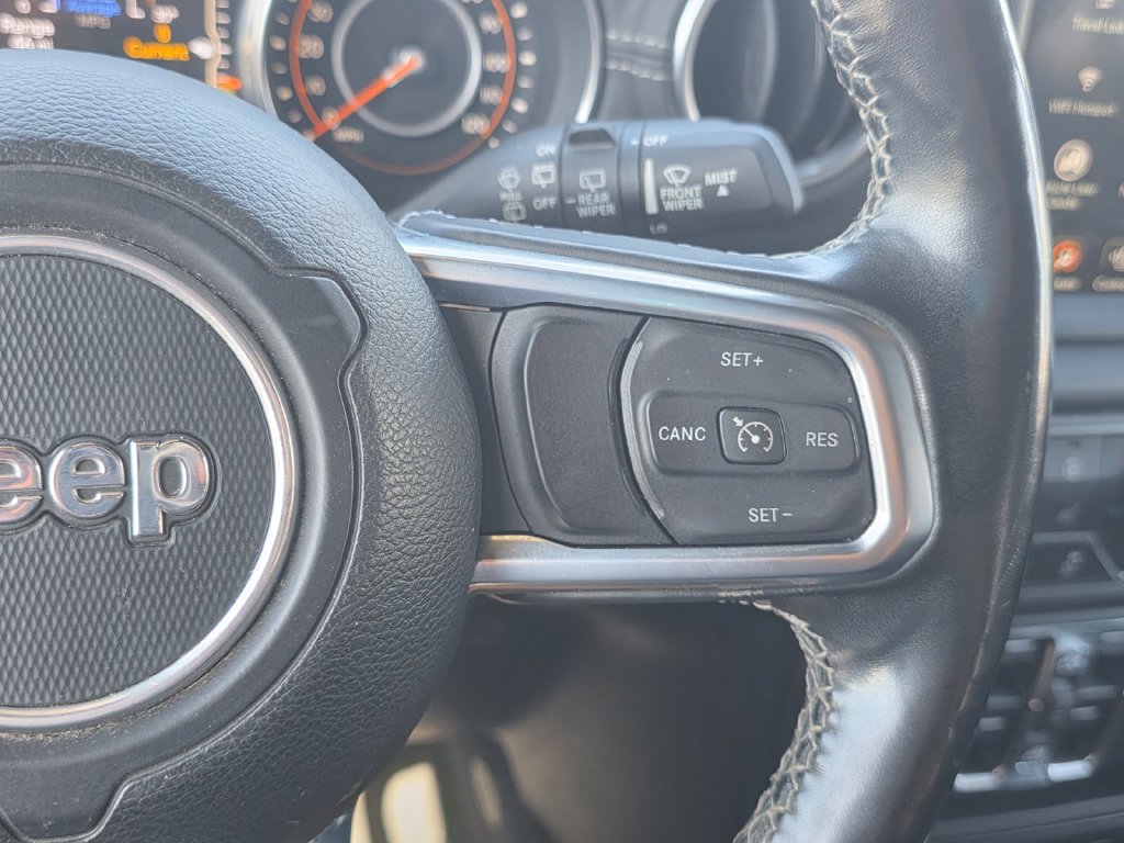 Used 2020 Jeep Wrangler Unlimited Sahara AWD/4WD image 37
