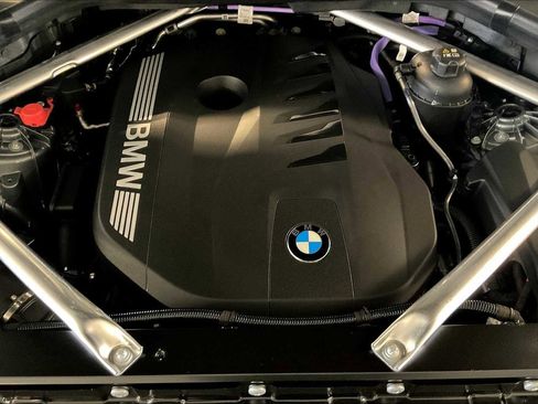 New 2026 BMW X5 xDrive40i w/ Premium Package image 17