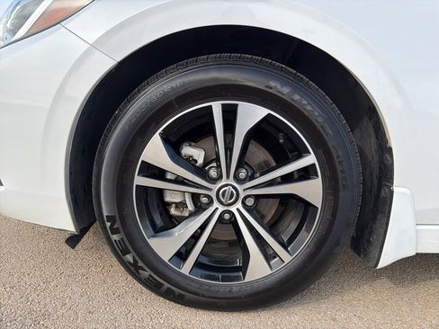 Used 2023 Nissan Sentra SV w/ All-Weather Package image 9