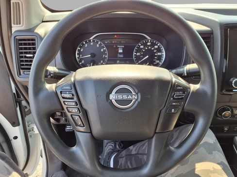 Used 2024 Nissan Frontier S w/ Technology Package RWD image 18