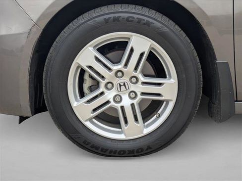Used 2011 Honda Odyssey Touring image 9