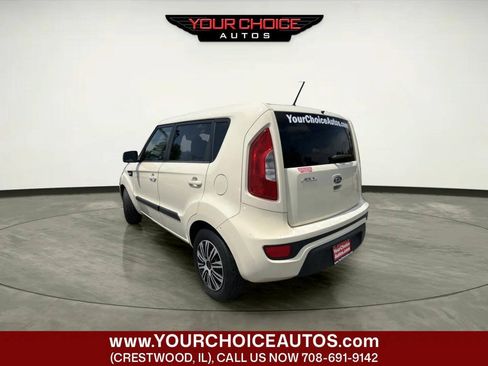 Used 2012 Kia Soul FWD image 2