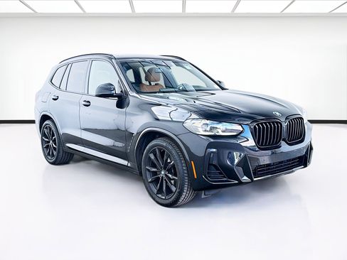 Used 2024 BMW X3 sDrive30i w/ M Sport Package image 3