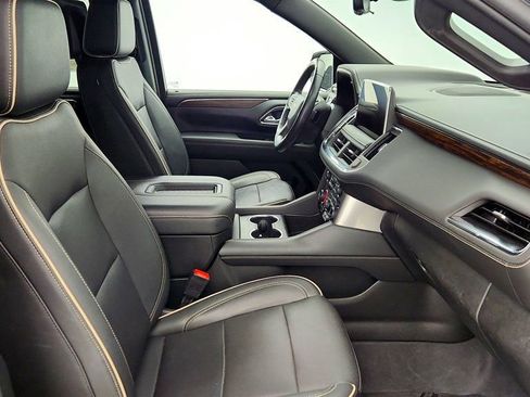 Used 2023 Chevrolet Tahoe Premier w/ Advanced Technology Package image 25