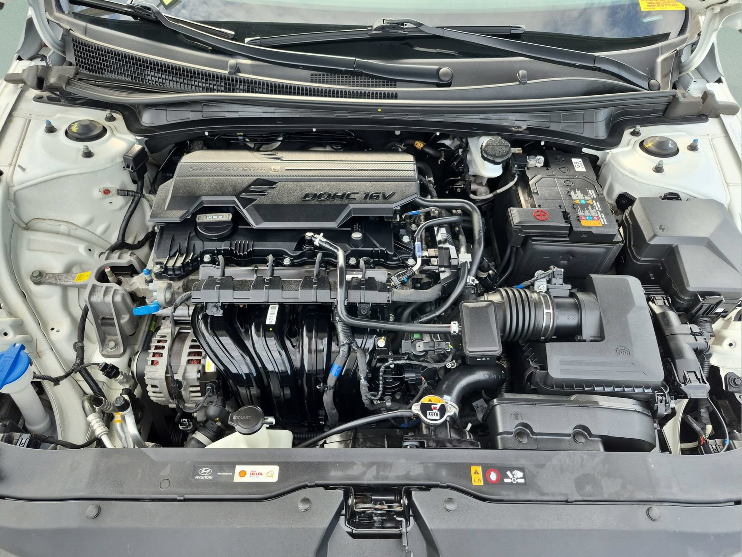 Used 2025 Hyundai Elantra SEL FWD image 21