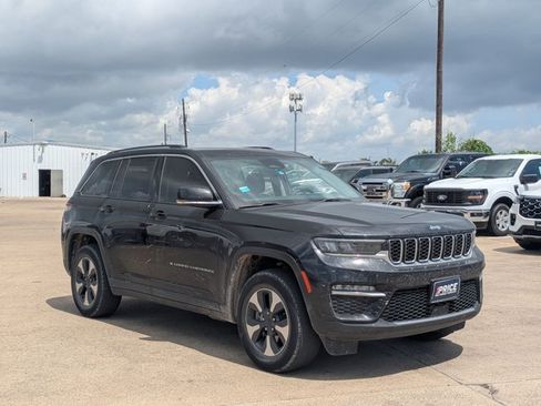 Used 2022 Jeep Grand Cherokee Limited 4xe AWD/4WD image 3