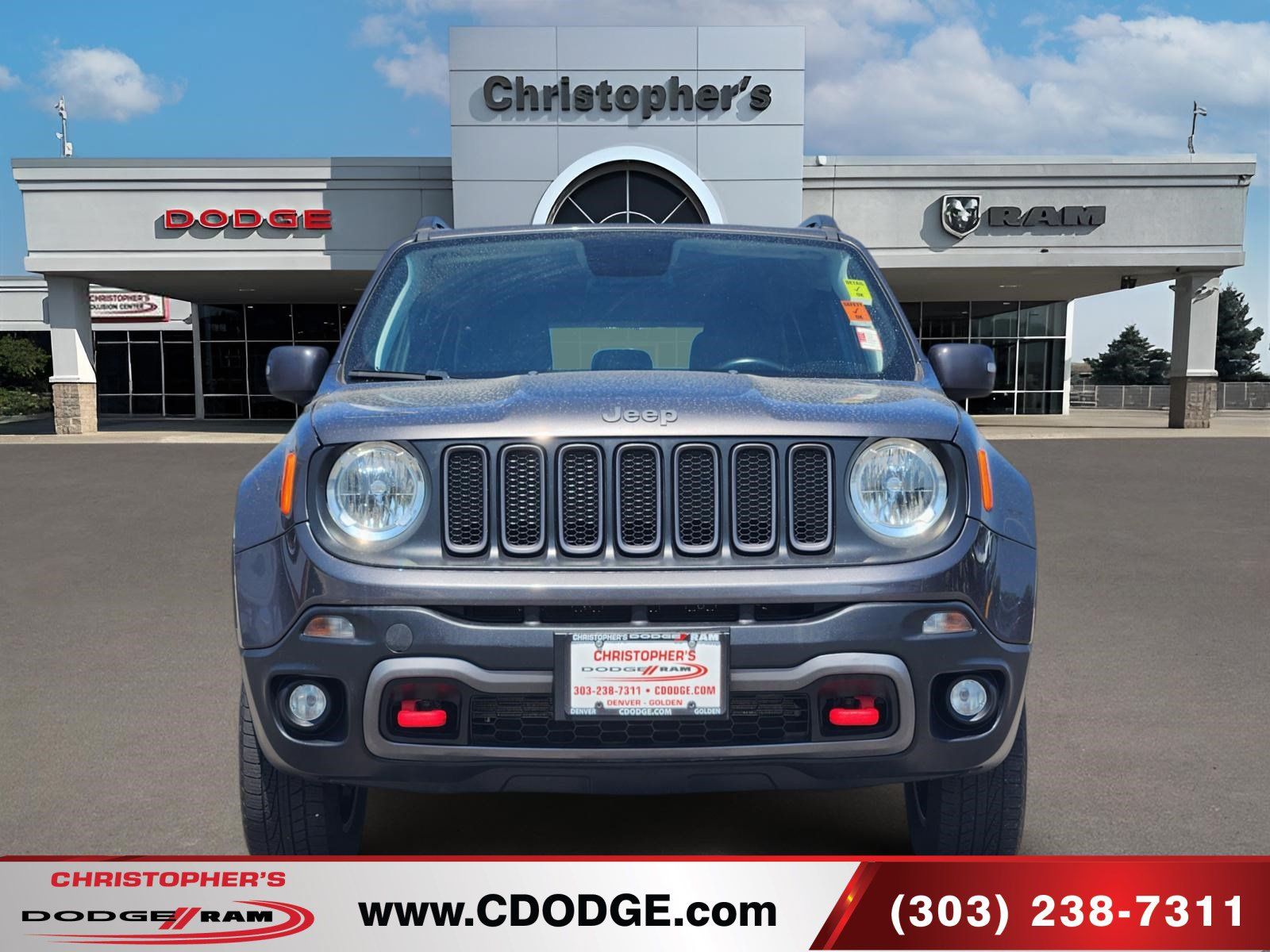 Used 2018 Jeep Renegade Trailhawk AWD/4WD image 8