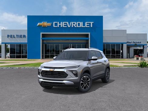 New 2026 Chevrolet TrailBlazer LT w/ LT Cold Weather Package FWD image 8
