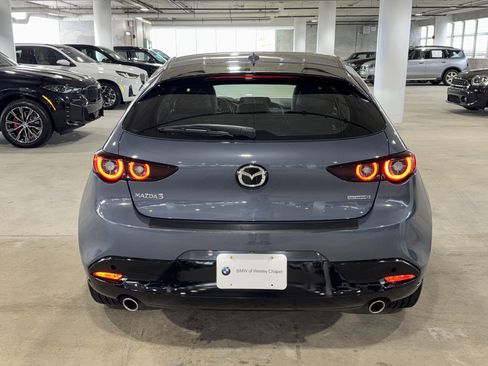 Used 2022 MAZDA MAZDA3 s image 7
