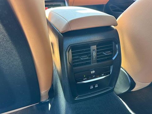 Certified 2024 BMW 330i xDrive 330i xDrive Sedan image 19