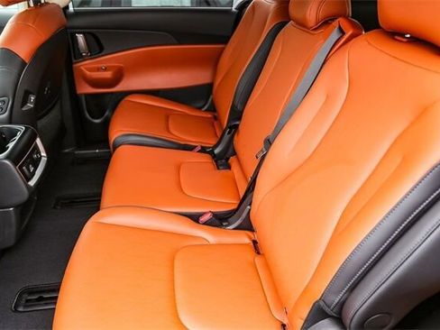 New 2026 Kia Carnival SX image 21