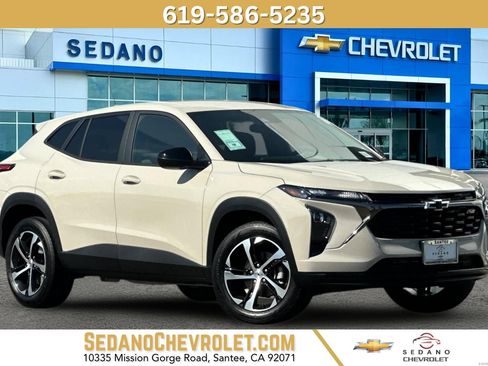 New 2026 Chevrolet Trax RS w/ Driver Confidence Package FWD image 1
