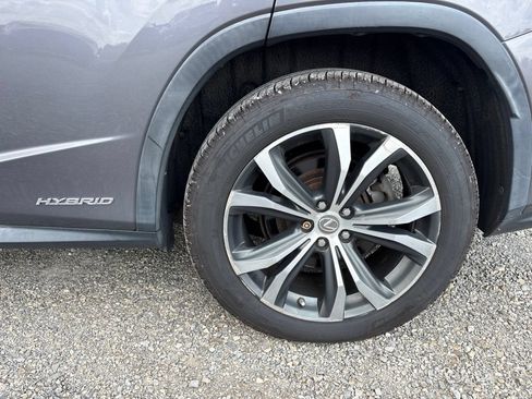 Used 2017 Lexus RX 450h AWD w/ Accessory Package image 5