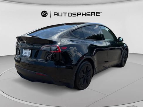 Used 2020 Tesla Model Y Long Range AWD/4WD image 10
