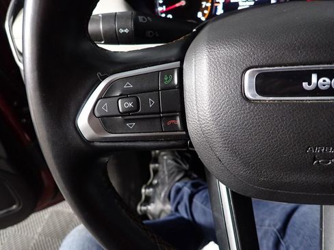 Used 2022 Jeep Compass Limited image 22