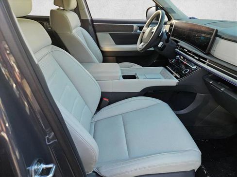 Used 2024 Hyundai Santa Fe Calligraphy image 23