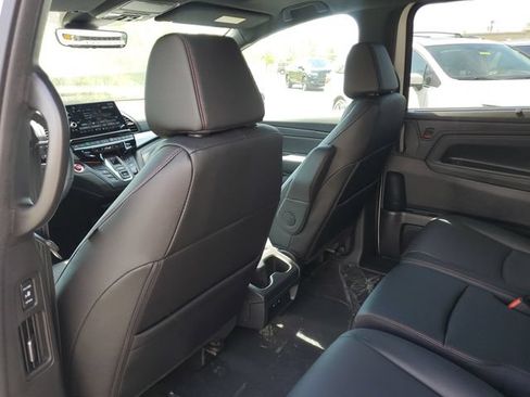 New 2026 Honda Odyssey Sport-L image 11