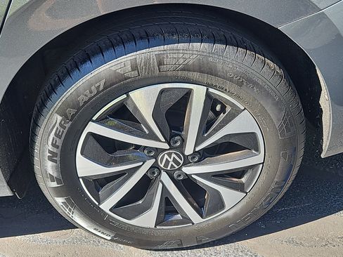 Used 2024 Volkswagen Jetta S FWD image 23