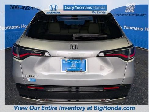 Certified 2025 Honda HR-V EX-L image 8