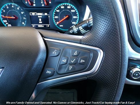 Used 2020 Chevrolet Equinox LS FWD image 43